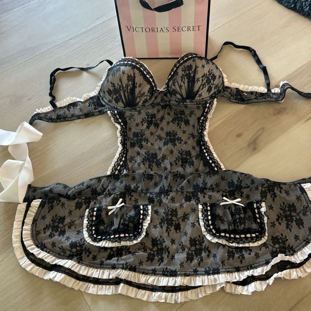 2009 Y2K Vintage Victoria’s Secret French Maid Apron 34B French maid Babydoll